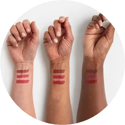 B B.LipBlot